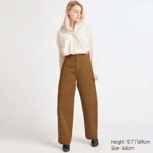UNIQLO U Wide Leg Fit Brown Curved Pants